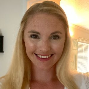 Meet your Posher, Kelsey